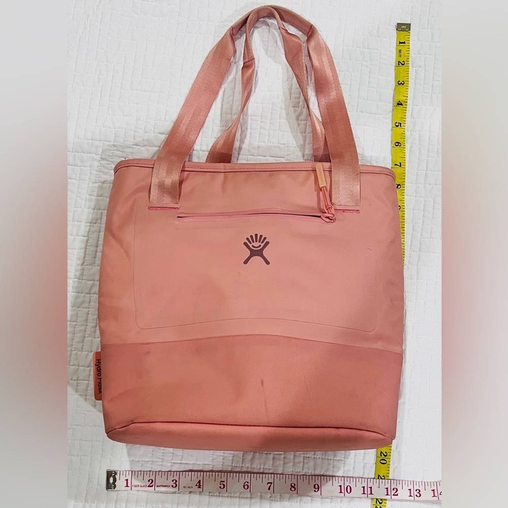 HYDRO FLASK :: TOTE - Picture 9 of 9